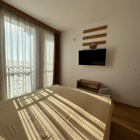 Nemo's - Sunny דירה *